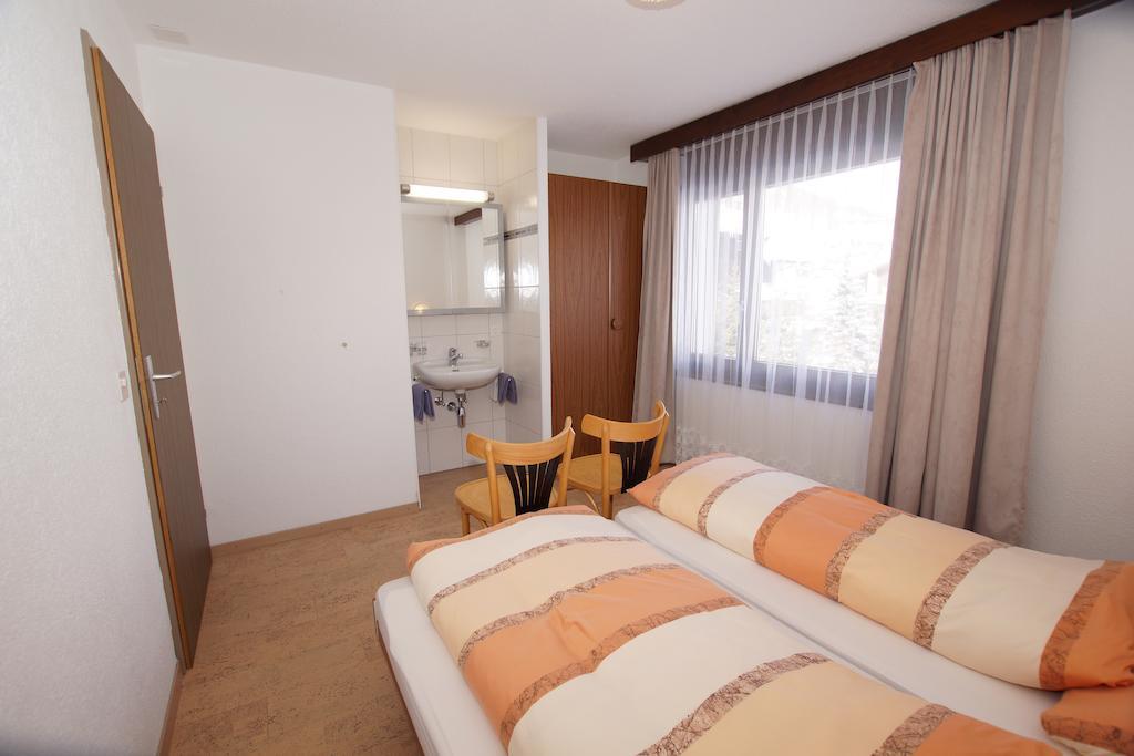 Haus Amor Saas-Fee Room photo